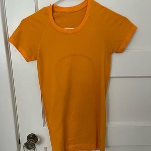 Lululemon Swiftly Tech